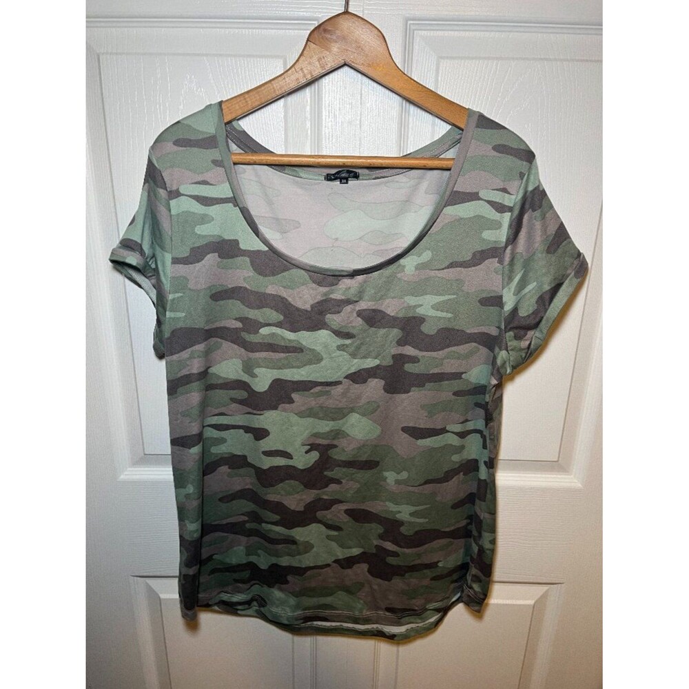 Splash Camo Print Top 3X Green Camouflage Tee